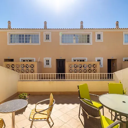 Ponta Grande - Coral Villa *