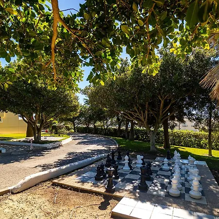 Villa Ponta Grande - Coral